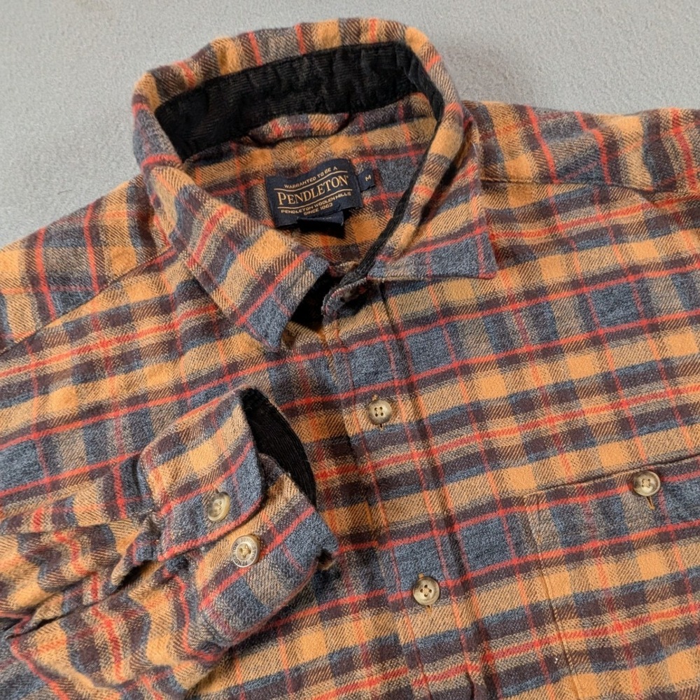 Pendleton Flannel Button Down Mens Size Medium Plaid Cotton Shirt